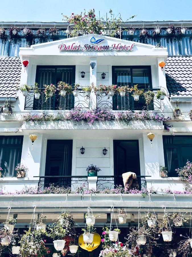 Dalat Stream Hotel-Khach San Dep Da Lat Exterior photo